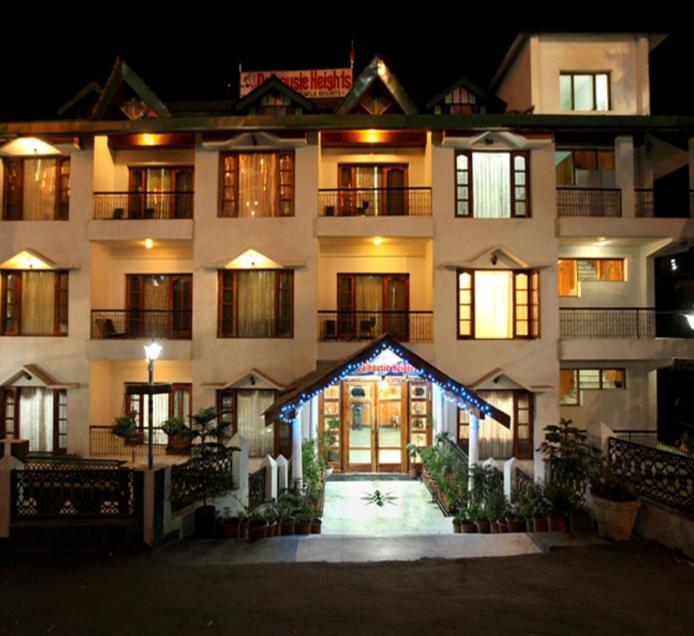 Hotel Dalhousie Heights Ngoại thất bức ảnh