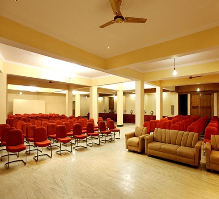 Hotel Dalhousie Heights Ngoại thất bức ảnh